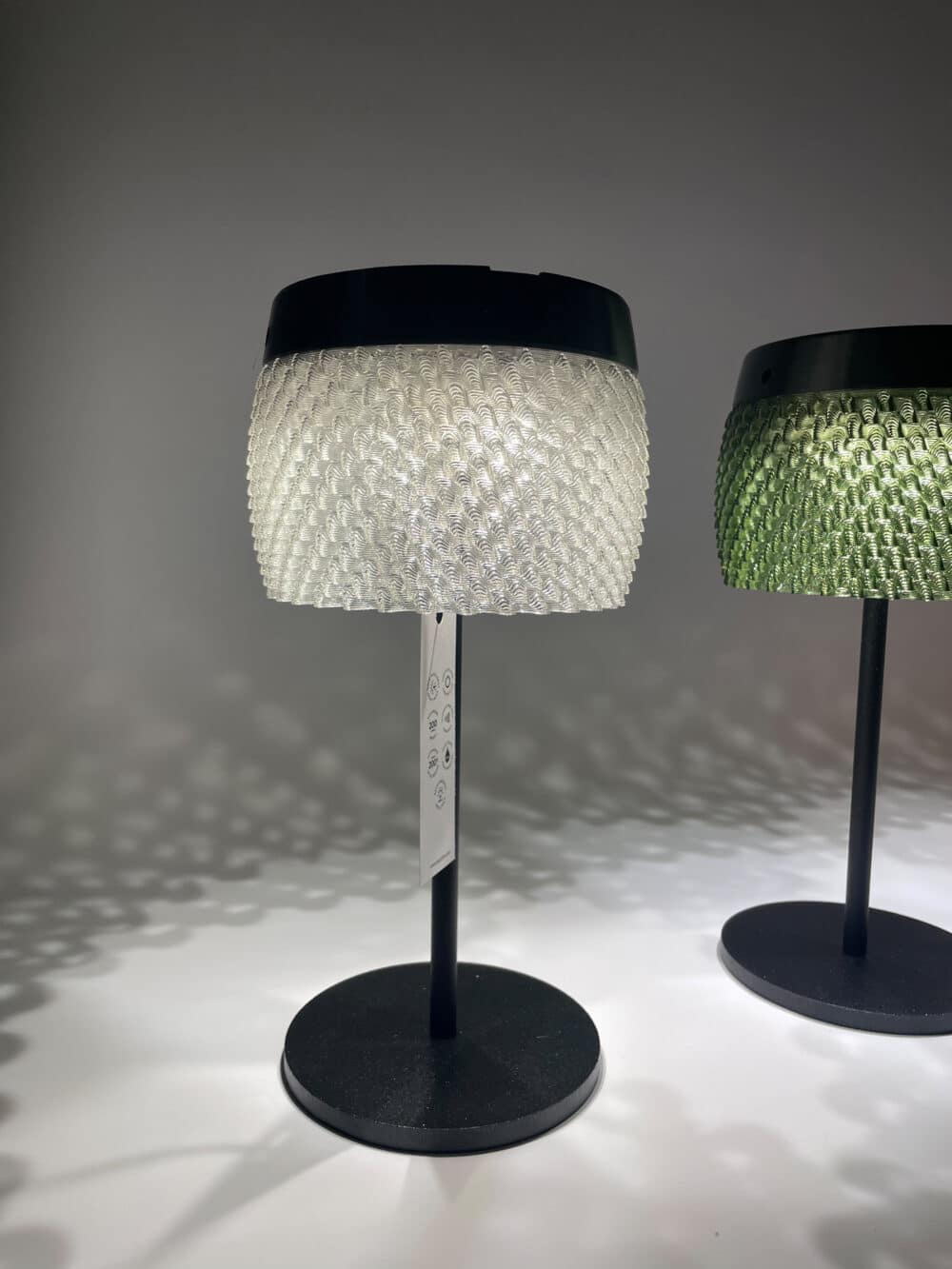 Lampe de table Lolie 3D - 5 couleurs à choix – Image 8