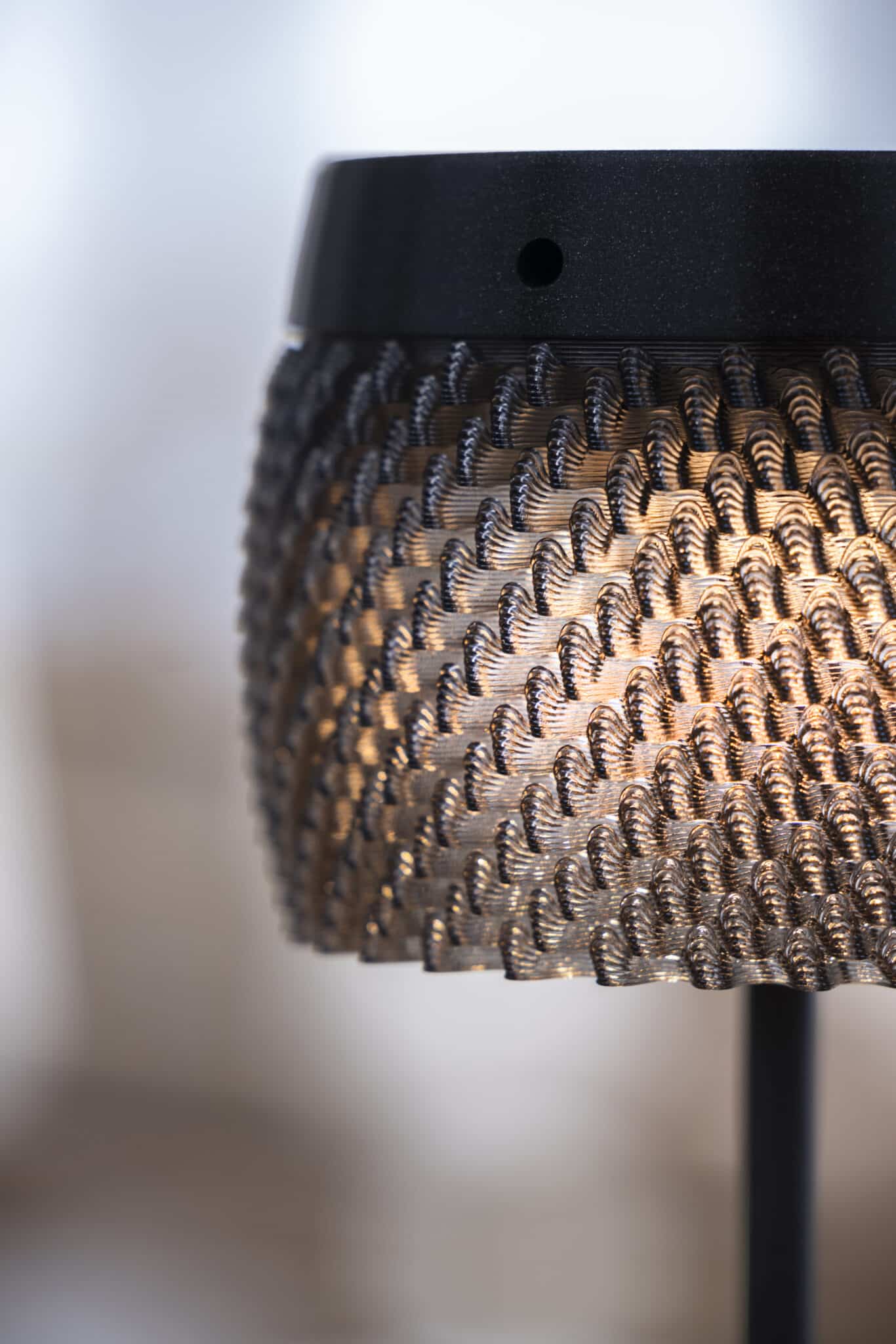 Lampe de table LOLIE 200 Lumens 28 cm – Cendre – Image 2