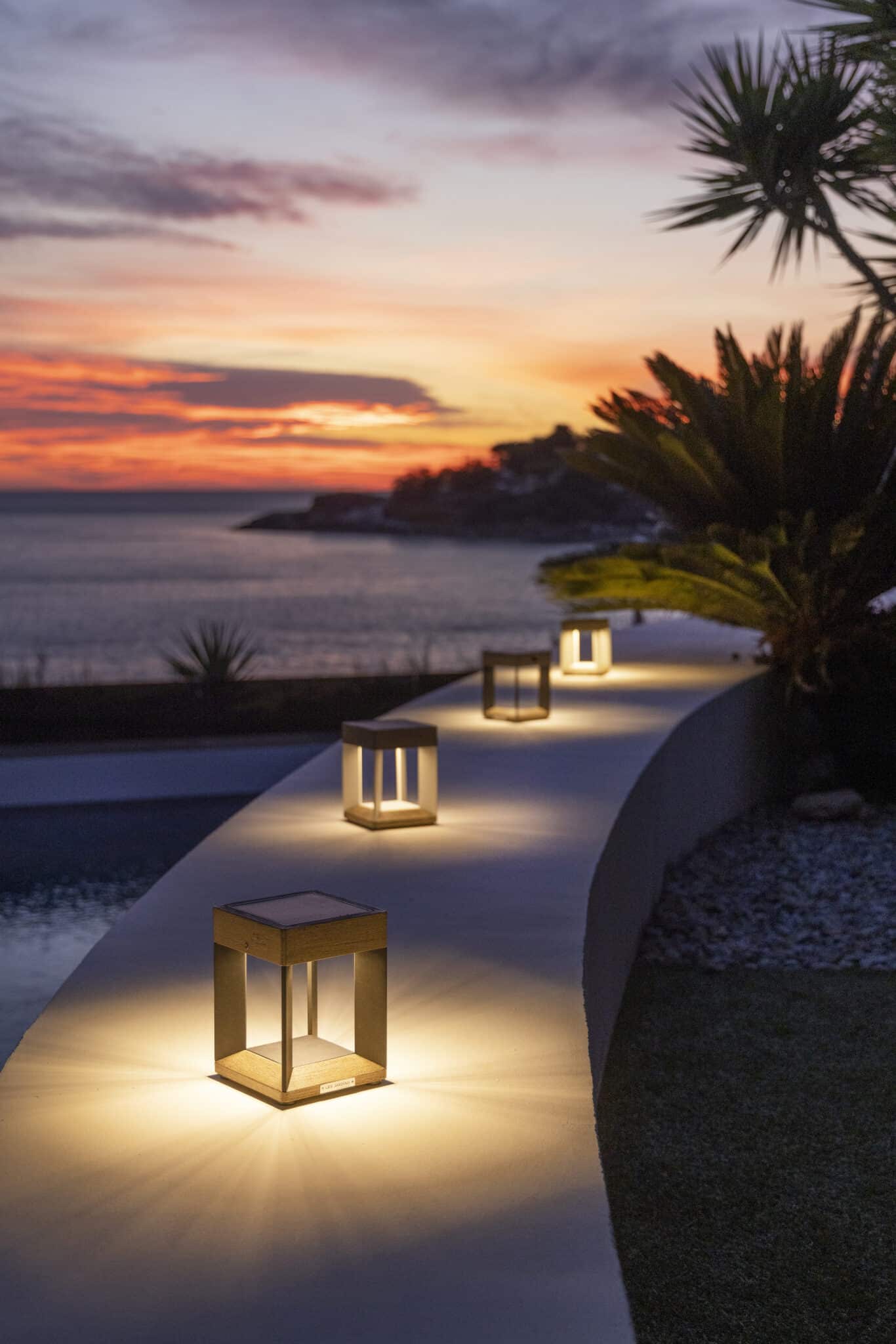 Lampe de table TECKALU 300 Lumens 21 cm Noir – Image 4