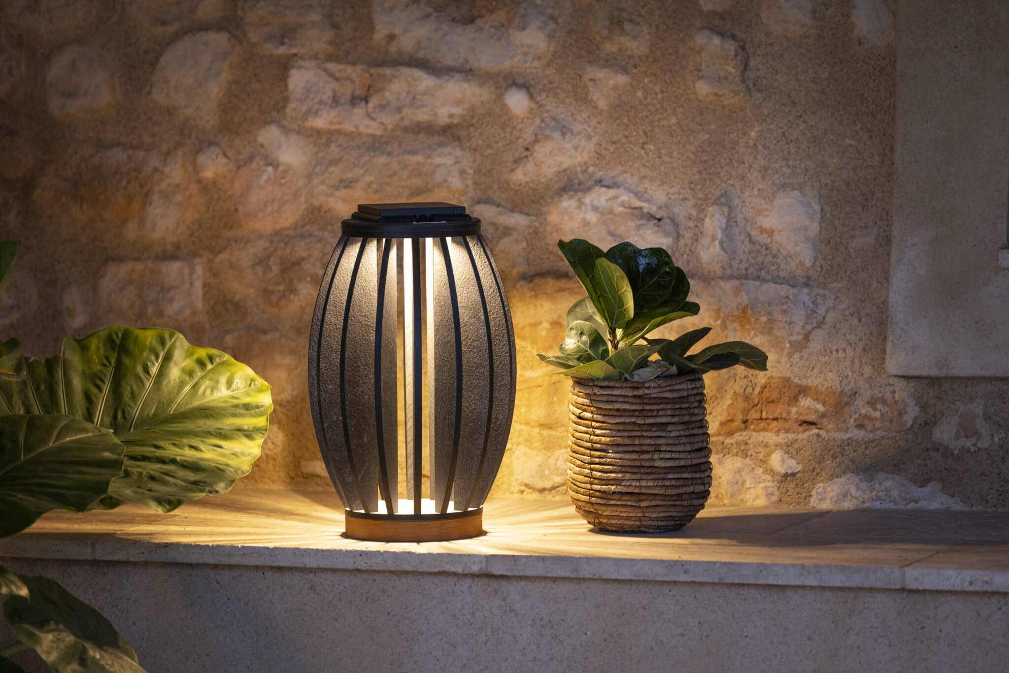 Lampe PASTEK 500 Lumens – Teck massif – Image 4