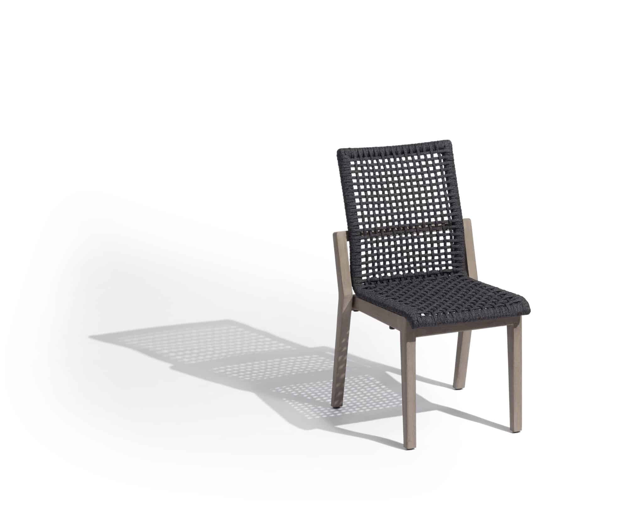 Chaise empilable tressée COPENHAGUE – Corde plate graphite – Image 5