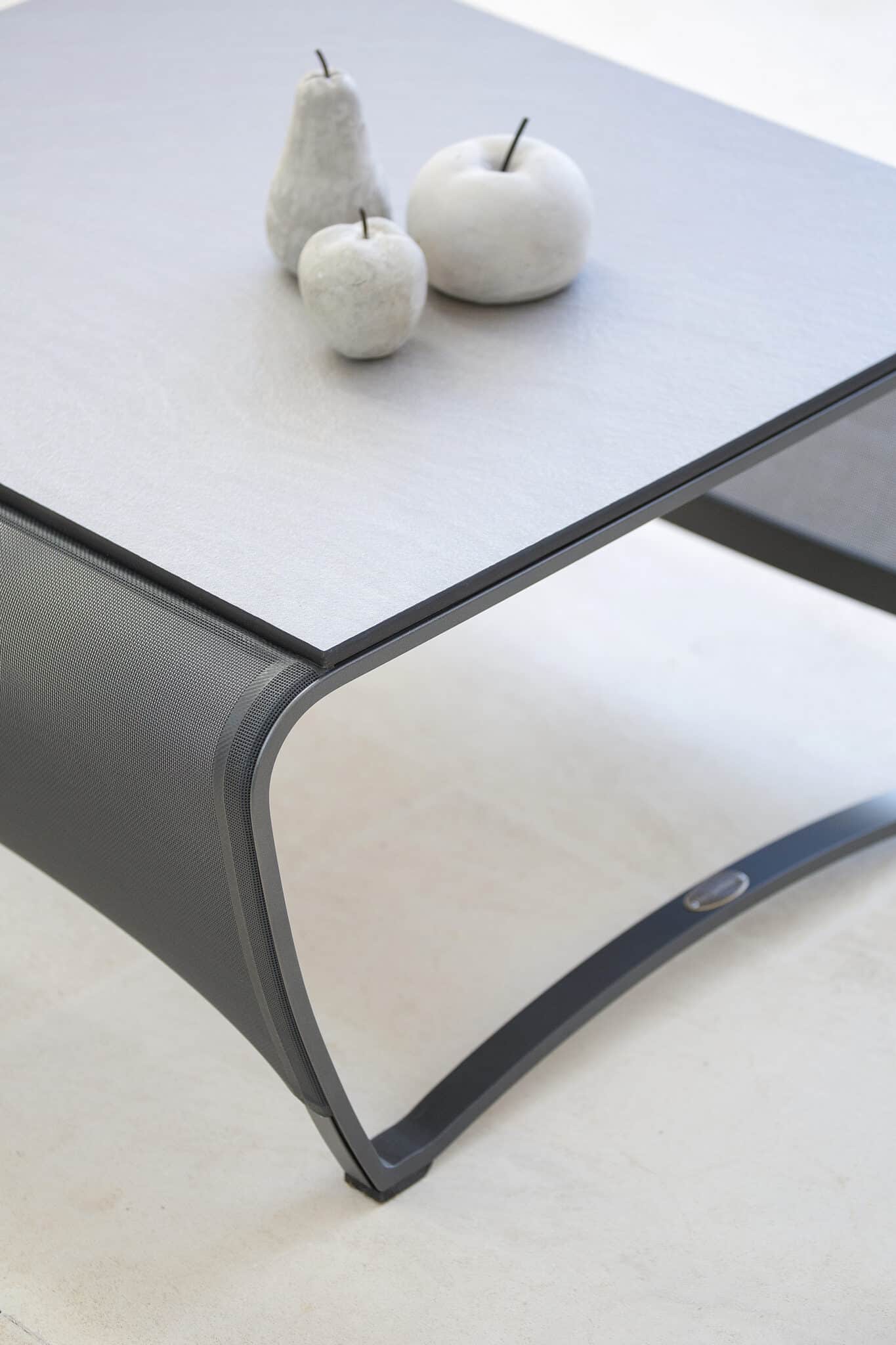 Table basse JET STREAM – HPL céramique gris – Image 3