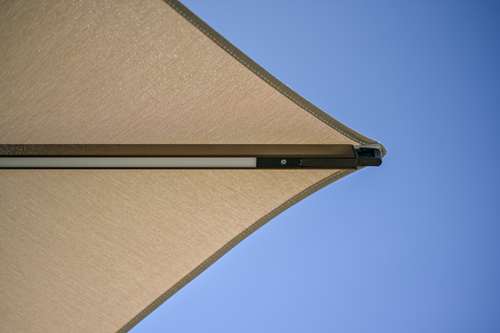 Parasol excentré LED – corten cappucino – Image 4