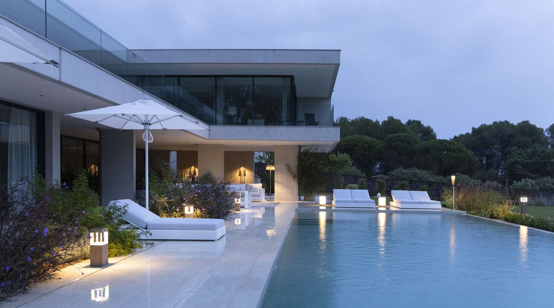 Lit double de jardin RANCHO – blanc gris chiné – Image 16