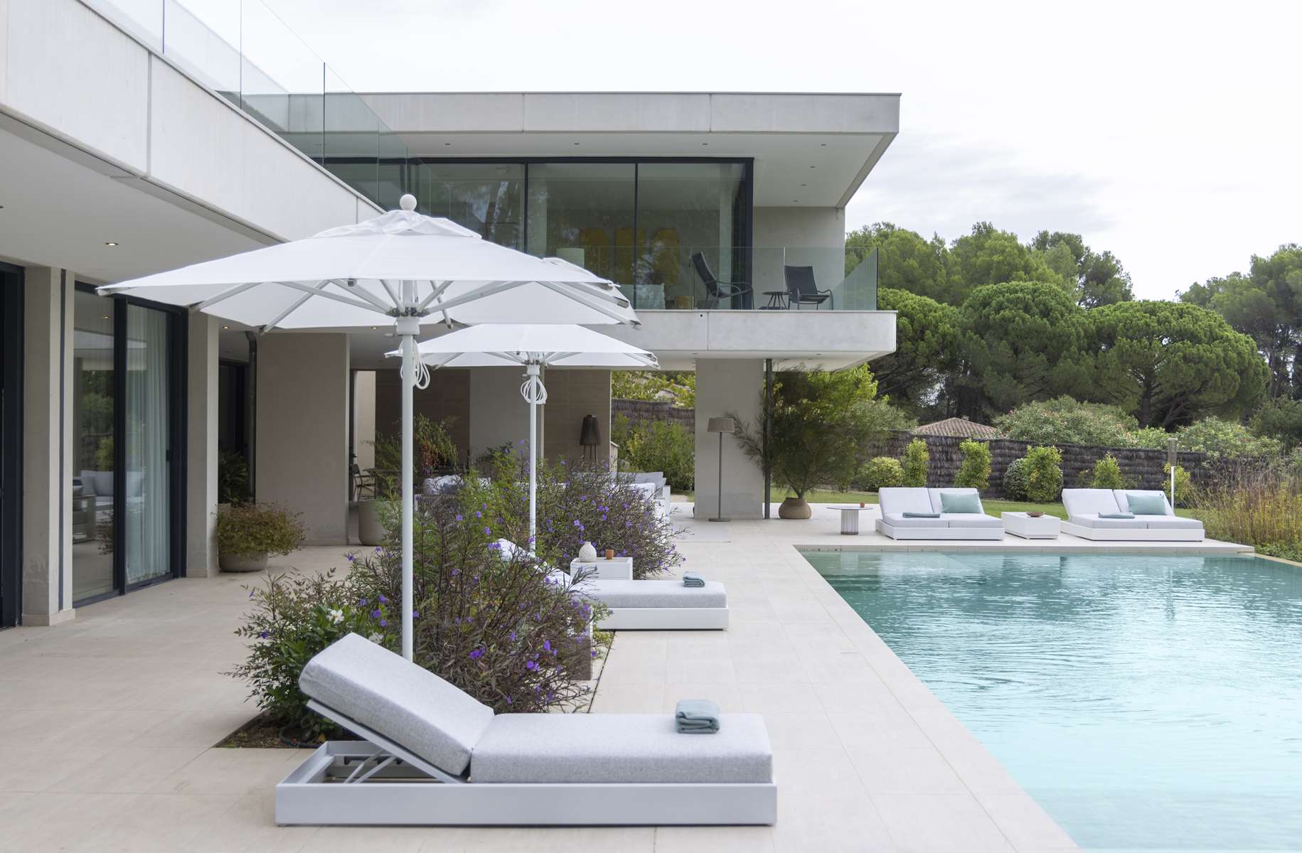 Lit double de jardin RANCHO – blanc gris chiné – Image 17