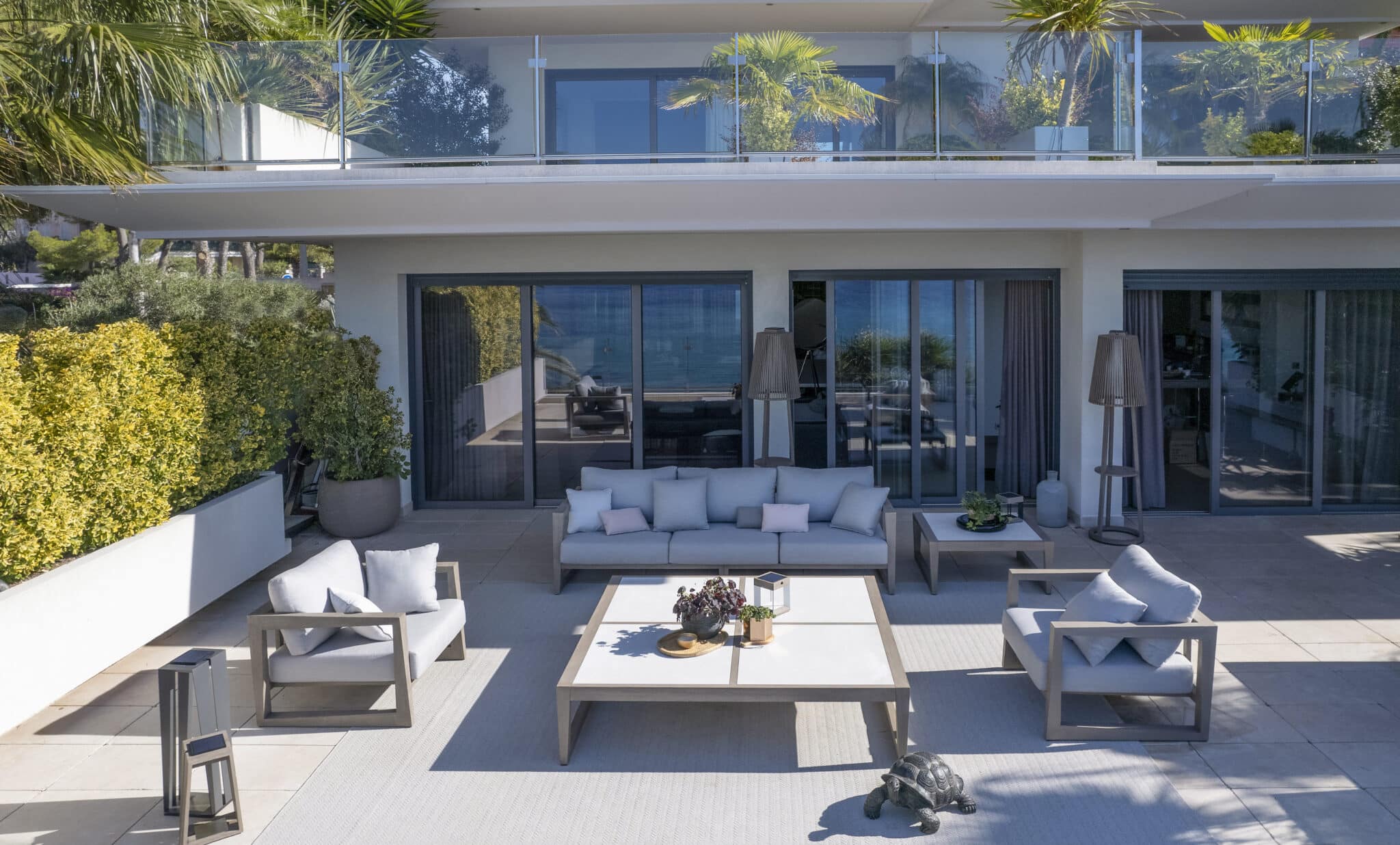 Table basse SKAAL XXL – Céramique blanche tadelakt – Image 4