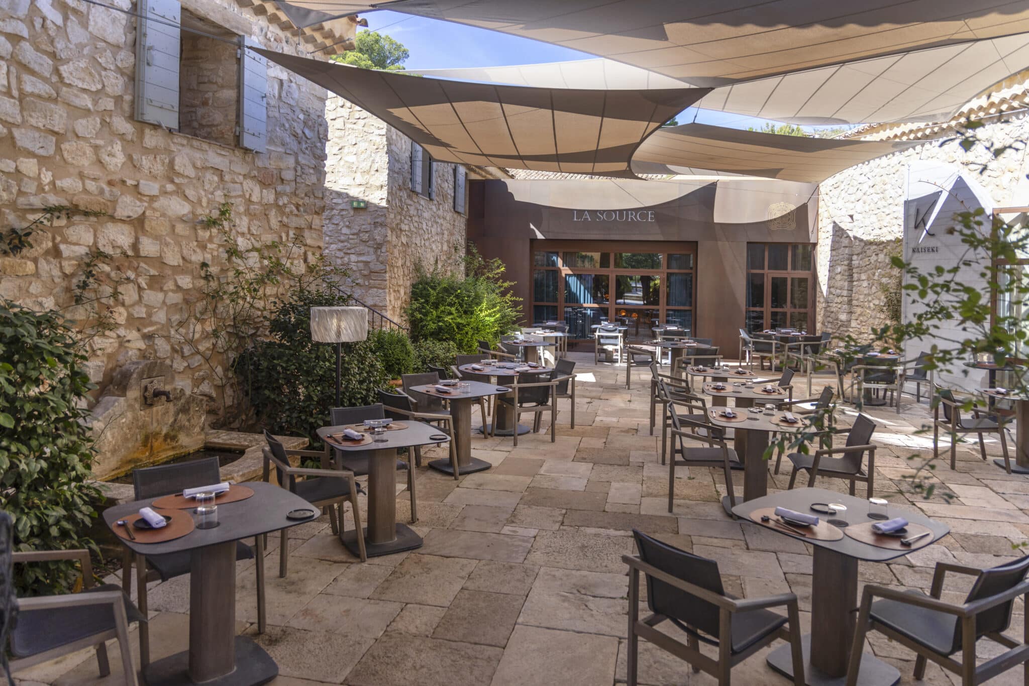 Fauteuil empilable COPENHAGUE – Toile tissée graphite – Image 4