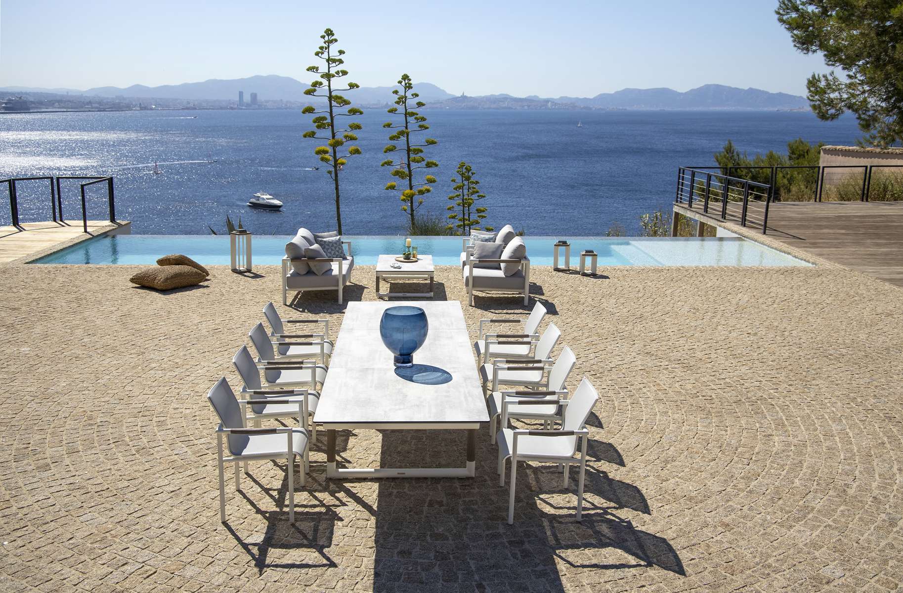 Table extensible BASTINGAGE – béton ciré blanc – Image 7