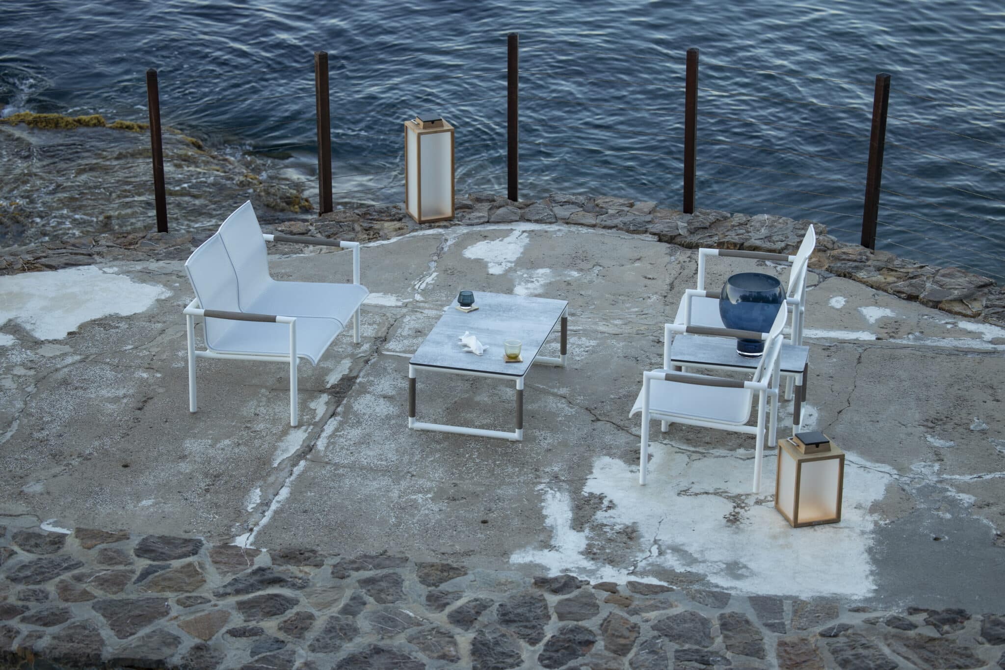 Table basse HPL BASTINGAGE – blanc béton ciré blanc – Image 2
