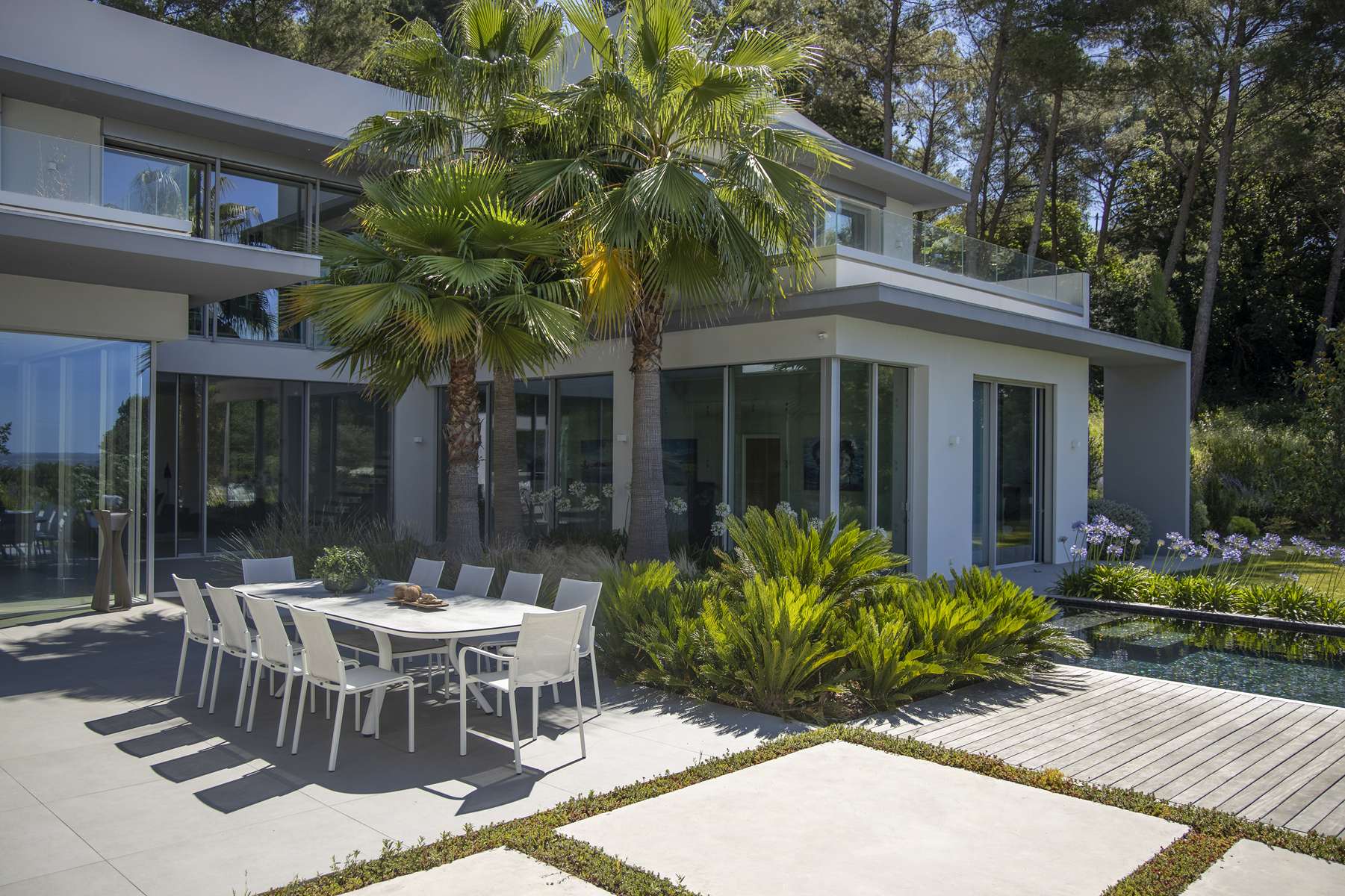 Table extensible HPL SAGAMORE – blanc béton ciré – Image 5
