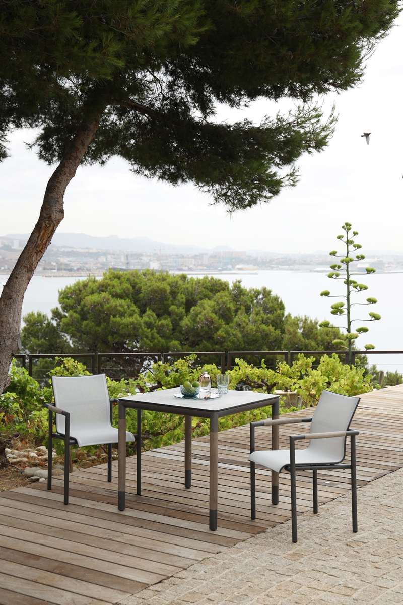 Table bistro BASTINGAGE 80x80 – béton ciré gris espace – Image 3